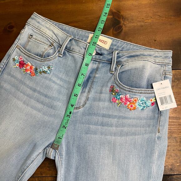 Driftwood Kelly Floral Embroidered Peace Sign Bootcut Jeans Women's 27x33 - Picture 11 of 11
